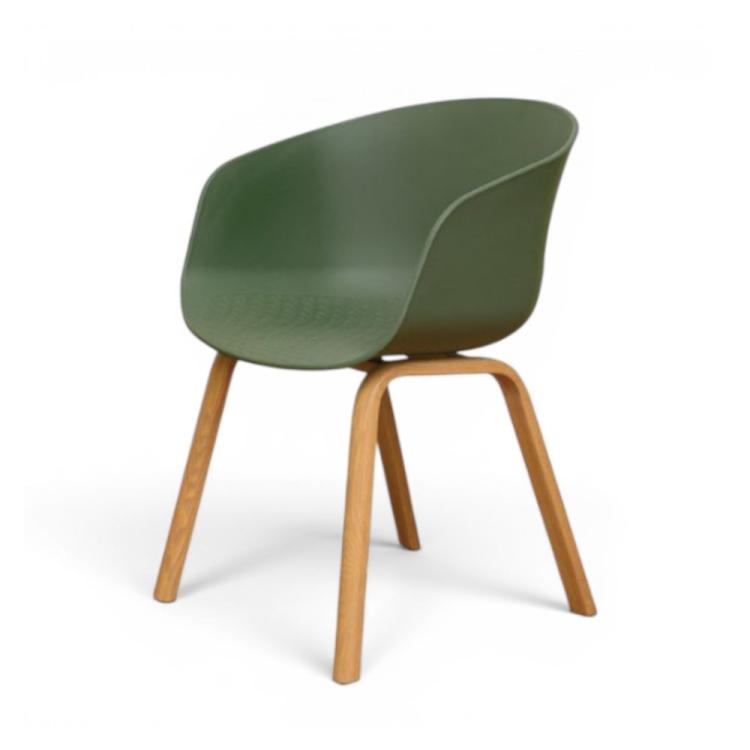 VISITOR CHAIR DELTA